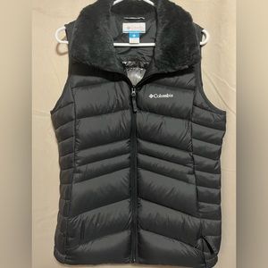 Women’s Columbia vest